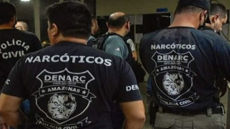 PC prende 9 PM’s suspeitos de desviar meia tonelada de drogas de facção, no AM