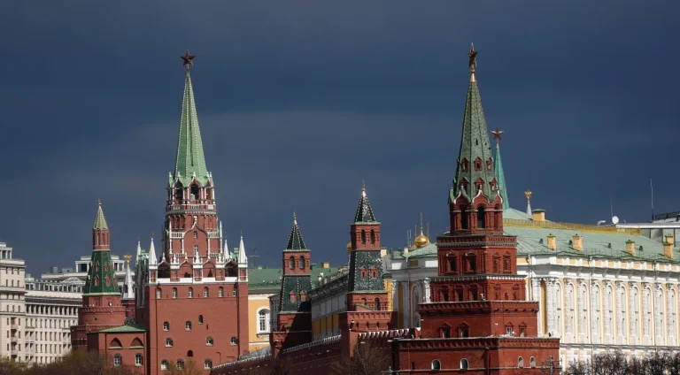 Rússia convida Hamas e a Autoridade Palestina para reunião
