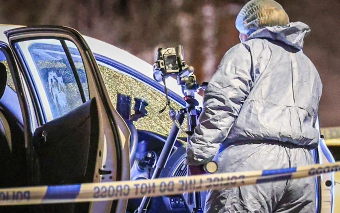 VÍDEO: Polícia de Londres procura homem que atirou “substância corrosiva” e feriu 12 pessoas