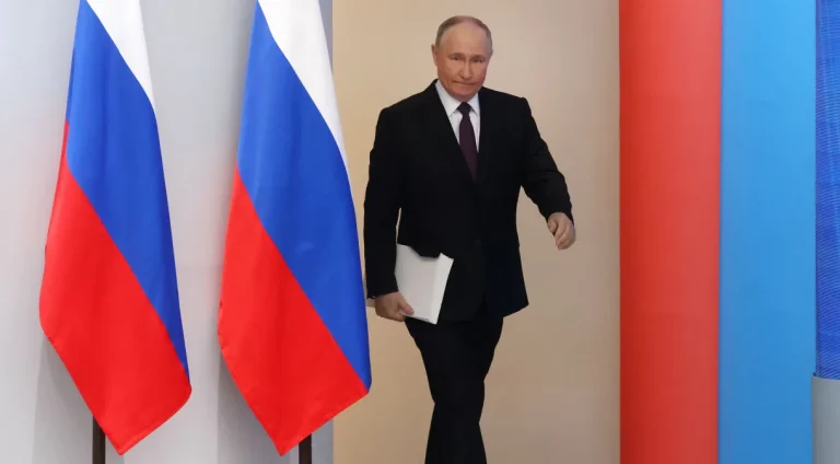 Putin anuncia medidas para beneficiar famílias russas antes das eleições