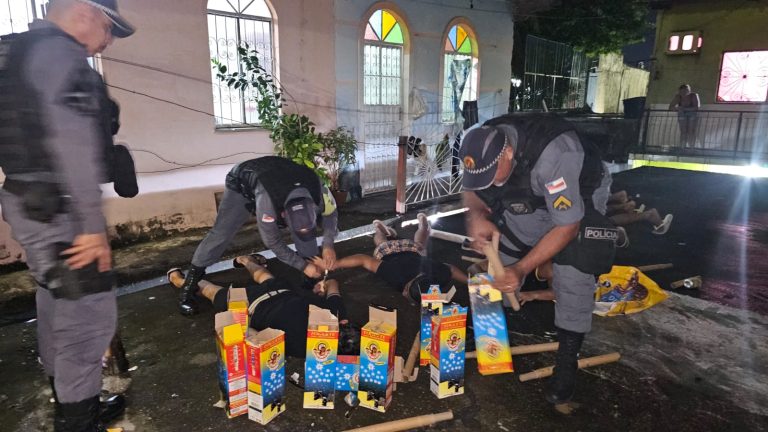 VÍDEO: Grupo é preso após realizar foguetório em Manaus