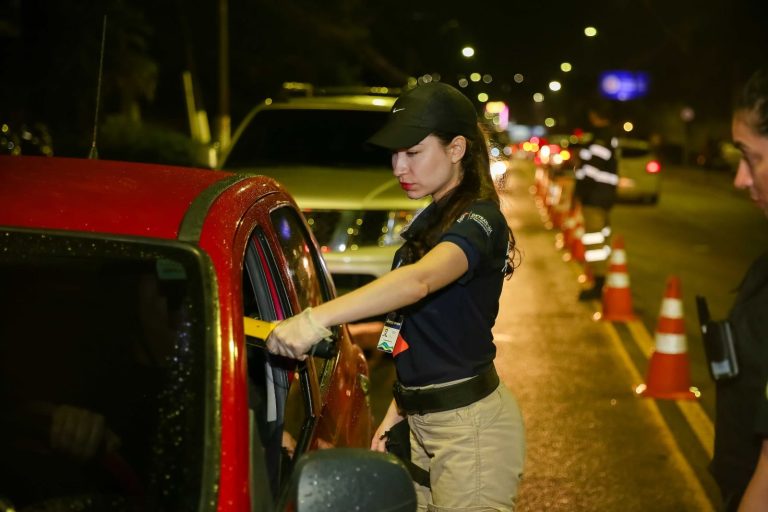 Detran-AM intensifica Operação Lei Seca durante o Carnaval e realiza 201 autuações