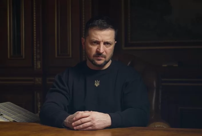 Zelensky afirma que Alexei Navalny foi “morto por Putin”