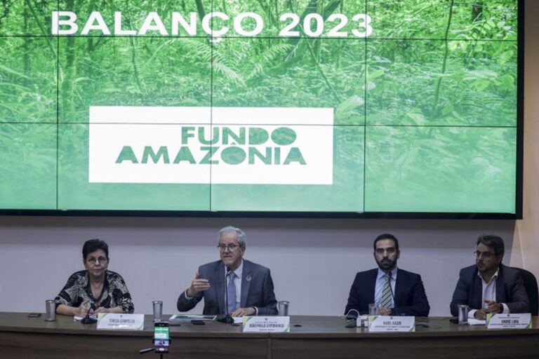 Fundo Amazônia recebeu R$ 726 milhões em 2023 e deve receber mais R$ 3,1 bilhões, diz governo Fundo Amazônia recebeu R$ 726 milhões em 2023 e deve receber mais R$ 3,1 bilhões, diz governo