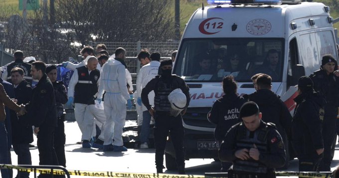 VÍDEO: Ataque em tribunal de Istambul deixa dois mortos e seis feridos
