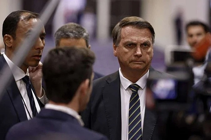 Bolsonaro, ex-ministros e militares depõem à PF nesta quinta (22) por tentativa de golpe
