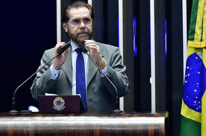 Plínio Valério denuncia exploração de pescadores de pirarucu no Amazonas