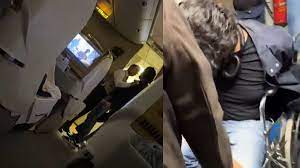 VÍDEO: Passageiro é preso após agredir comissário com cabeçada durante voo, em Dubai