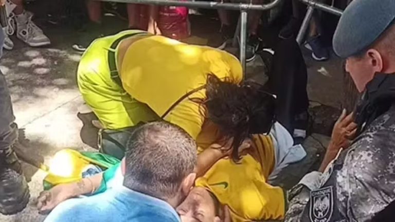 Mulher cai de árvore e sofre perfuração no pulmão durante ato de Bolsonaro, em SP