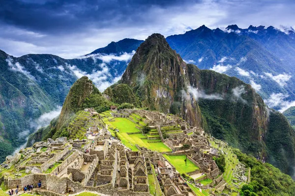 Deslizamento de terra deixa dois desaparecidos e 12 feridos perto de Machu Picchu, no Peru