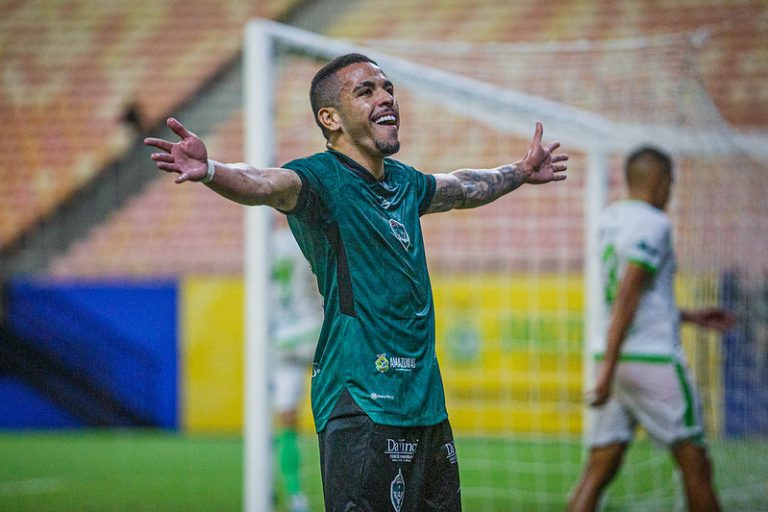 Manaus FC vence o Tocantinópolis-TO de virada e avança às quartas de final da Copa Verde