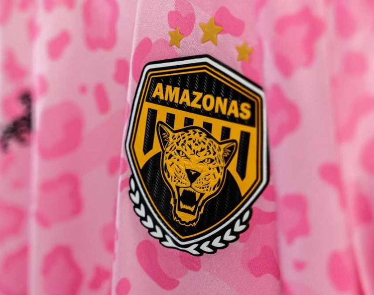 Amazonas FC oferece 25% de desconto para mulheres se tornarem sócias do clube e lança camisa exclusiva