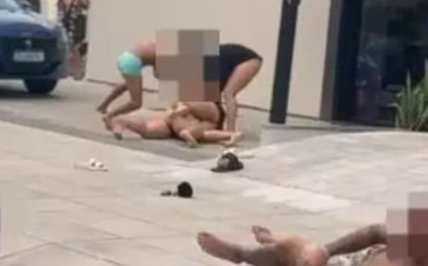VÍDEO: Homens e mulheres se envolvem em briga generalizada em SC