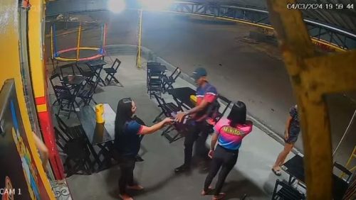 VÍDEO: Assaltante ‘the flash’ rouba mulheres em menos de 1 minuto, em Manaus