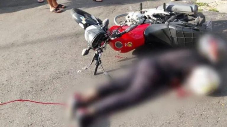 VÍDEO: Motociclista por APP é executado por ‘pistoleiros’ enquanto ia buscar passageira, em Manaus