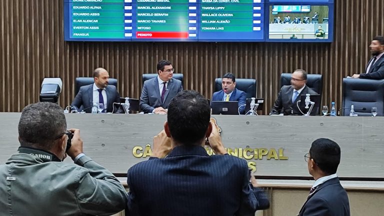 “Grosseiras manipulações”, diz secretário de comunicação sobre vídeo com pagamentos em dinheiro dentro da SEMCOM