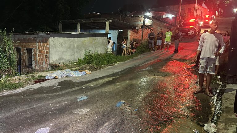 VÍDEO: Ex-detento é abordado no meio da rua e morto a tiros, em  Manaus