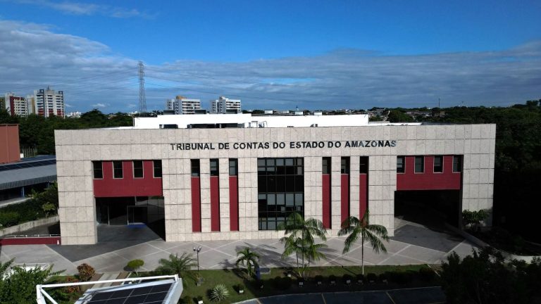 Tribunal Pleno do TCE-AM terá 60 processos em julgamento nesta terça-feira (12/03)