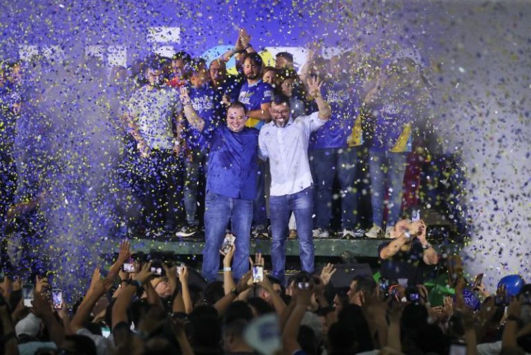 “É de pessoas como você que nós precisamos”, diz Wilson Lima a Roberto Cidade durante evento do União Brasil