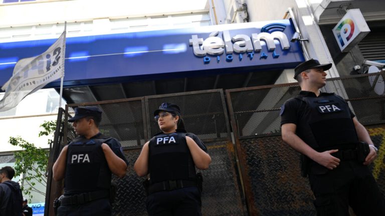 Governo argentino amplia suspensão de agência de notícias Télam