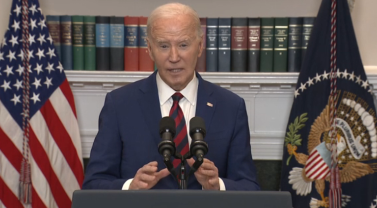 “Não há indícios de ato intencional”, diz Biden sobre colapso de ponte nos EUA   