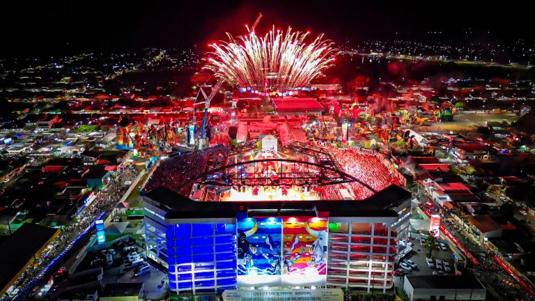 Festival de Parintins 2025: Veja detalhes das apresentações de Caprichoso e Garantido