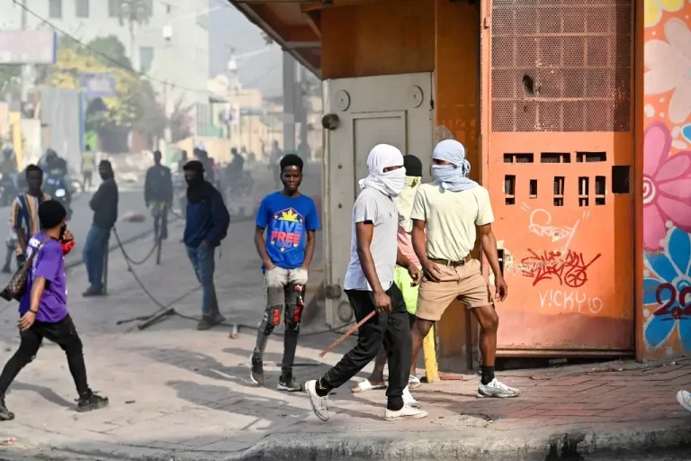 Haiti: após ataques de gangues, 14 corpos são encontrados em cidade próxima a Porto Príncipe