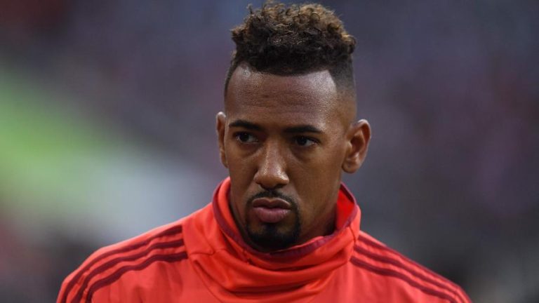 Mãe de Boateng acusa zagueiro campeão mundial com a Alemanha de abusar de mulheres