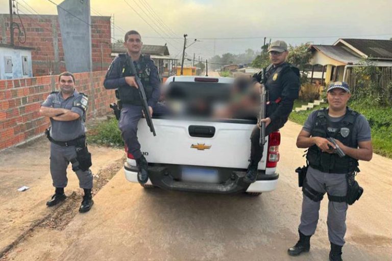 Em Ipixuna, trio é preso com drogas e arma durante operação policial