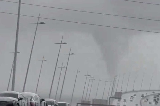 VÍDEO: Em Lisboa, ‘tornado’ no rio Tejo e neve na Serra da Estrela