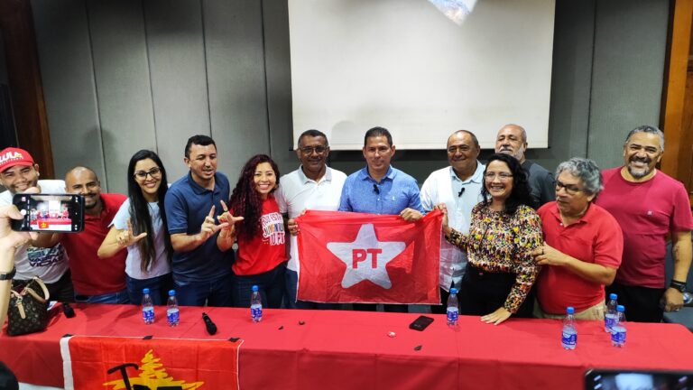 VÍDEO: Marcelo Ramos reúne lideranças do PT para fortalecer pré-candidatura à Prefeitura de Manaus