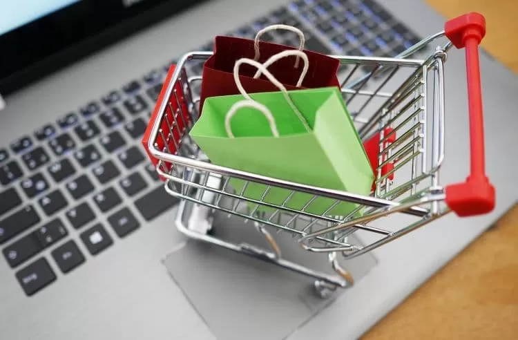 Taxa das Blusinhas: Saiba até quando fazer compras internacionais sem ser taxado