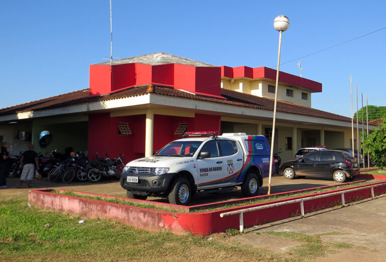 Homem é preso suspeito de estuprar a enteada de 13 anos, em Itacoatiara-AM
