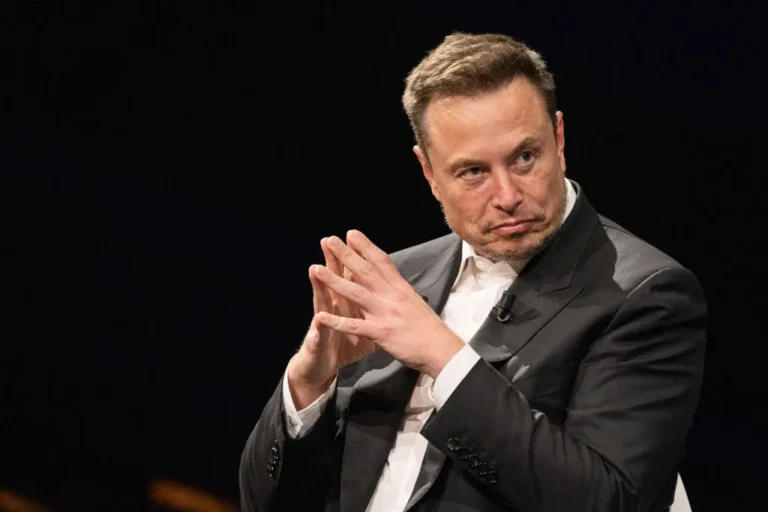 Musk diz que Moraes “colocou dedo na balança para eleger Lula”
