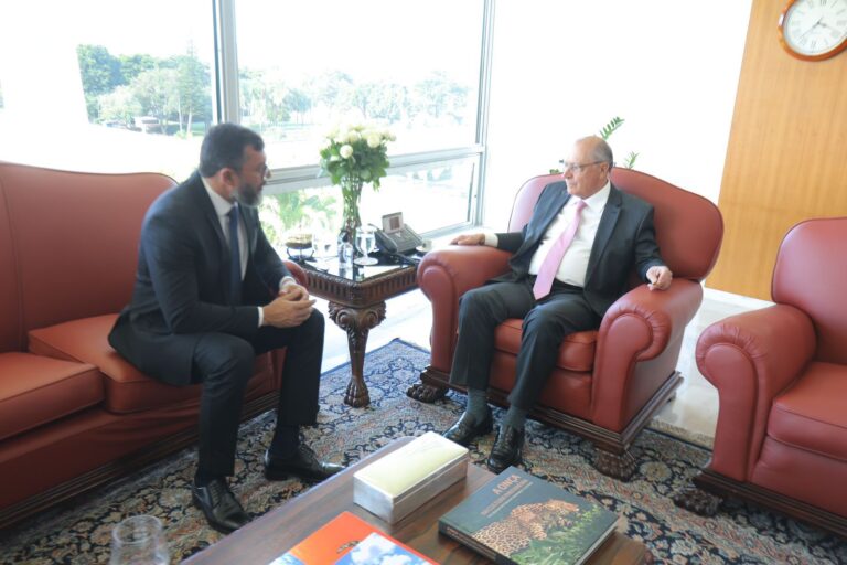 Em reunião com Alckmin, Wilson apresenta demandas para reduzir impactos da estiagem 2024