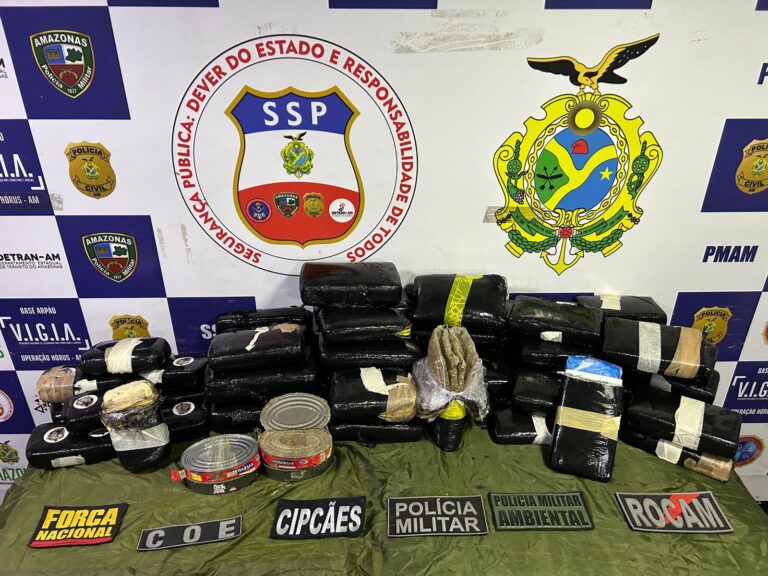Forças de Segurança apreendem mais de 70 kg de drogas em embarcação