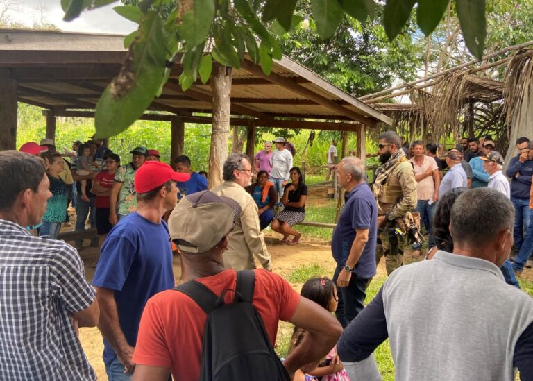 Corregedoria de Justiça do AM e órgãos fazem operação em área alvo de disputa fundiária