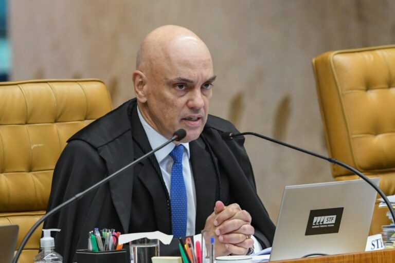 Moraes aponta conexão entre atentado ao STF com o 8 de janeiro: “O famoso gabinete do ódio”