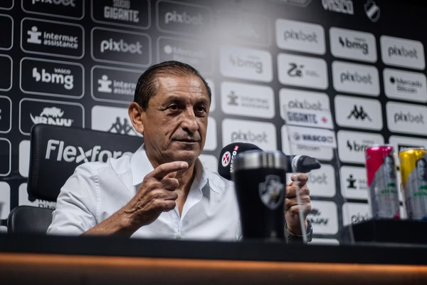 Vasco pede desculpas por declaração machista do técnico Ramón Diáz