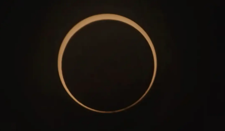 Eclipse fará EUA perderem o equivalente a 30 reatores nucleares em geração de energia