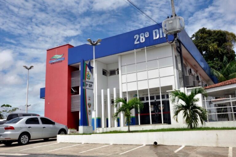 Homem leva facada durante bebedeira e autor é preso por tentativa de homicídio