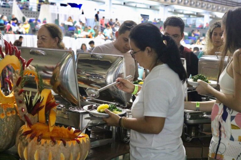GACC-AM celebra 25 anos de atuação com tradicional feijoada e venda de ingressos