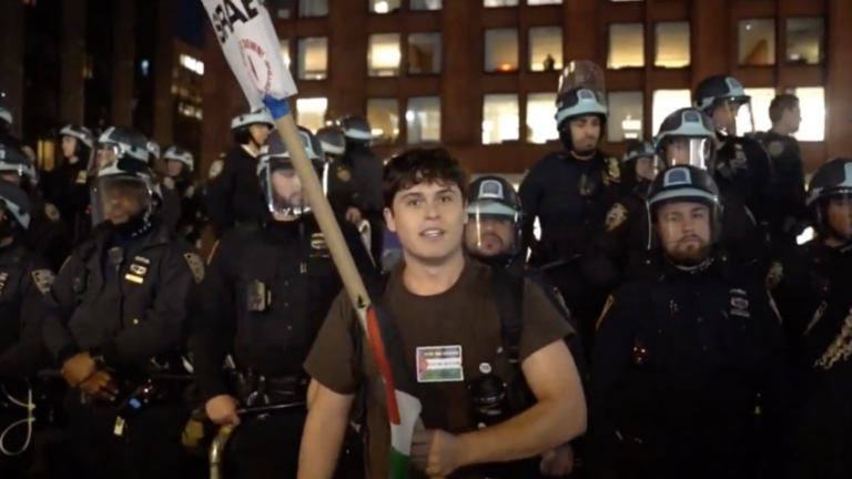 Polícia prende ao menos 150 manifestantes em Nova York após manifestação estudantil pró-palestina