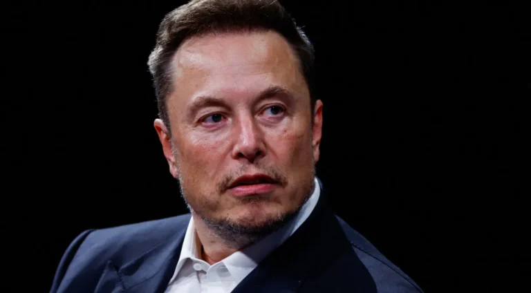 Fortuna de Elon Musk encolhe R$ 519 bilhões em 2 meses: Saiba o porquê