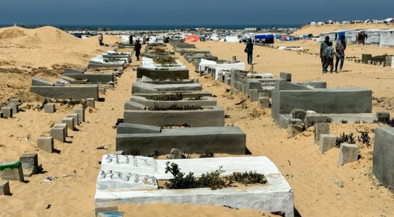 Em Gaza, cristãos são enterrados em cemitérios muçulmanos