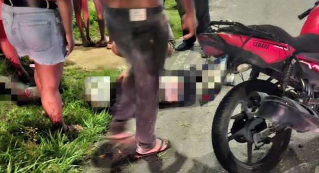 Homem é atropelado por moto ao tentar atravessar rua em Manaus