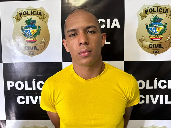 Em GO, rapper é preso por estuprar jovem enquanto ela dormia