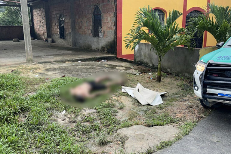 ‘Albert Einstein’ é assassinado próximo à igreja em Manaus