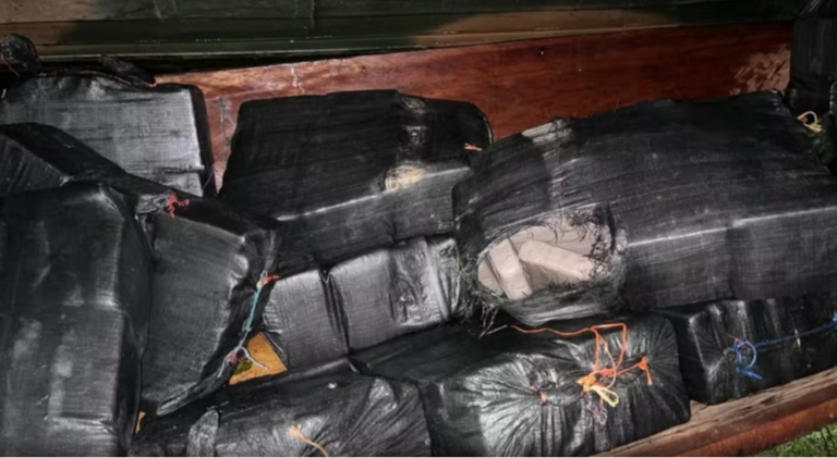 Mais de 500 kg de drogas são apreendidos em comunidade do Amazonas, na fronteira com a Colômbia