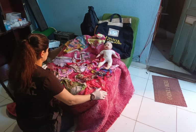 No ES, PF prende homem com 1.500 arquivos de pornografia infantil, incluindo calcinhas e bonecas